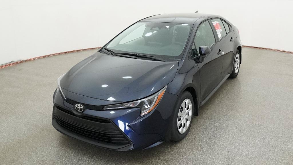 New 2026 Toyota Corolla LE FWD image 3