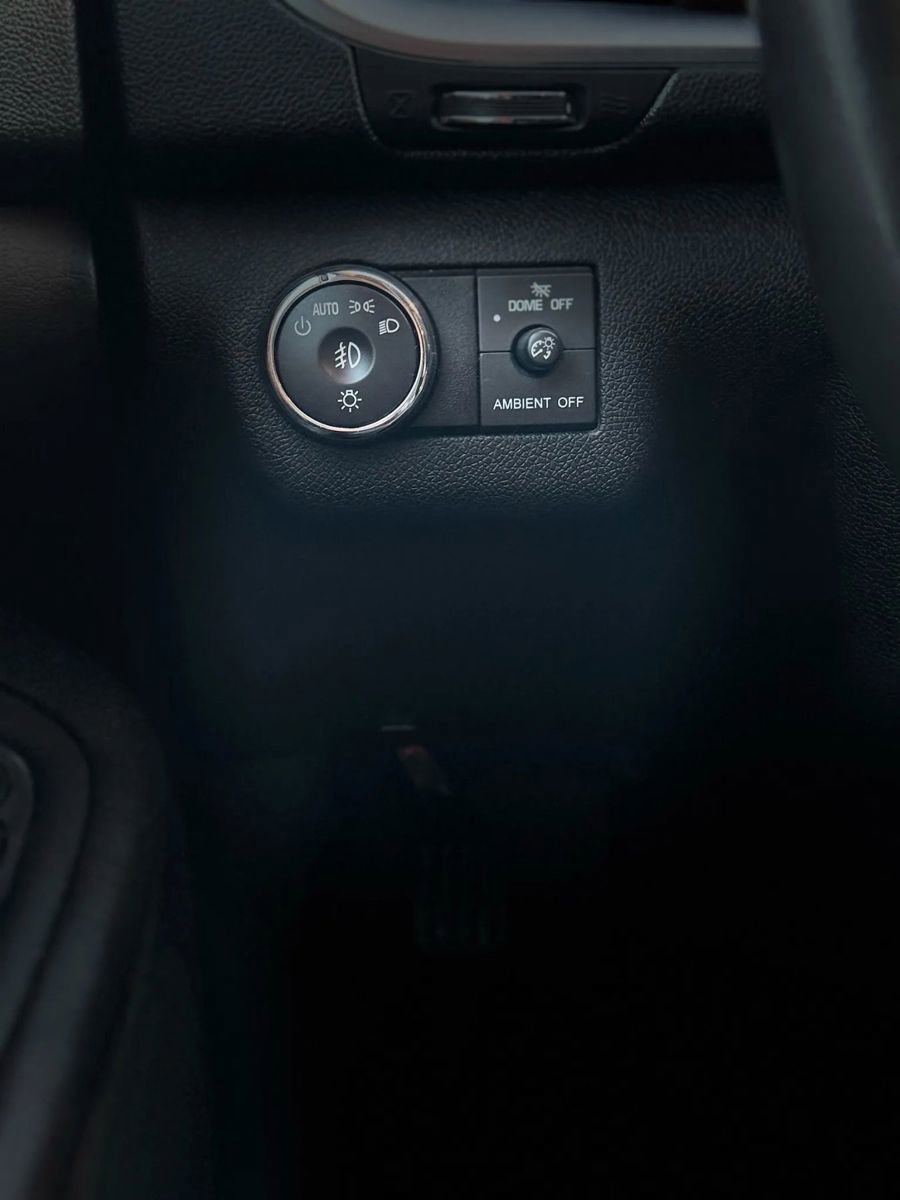 Used 2016 Chevrolet Traverse LTZ image 43