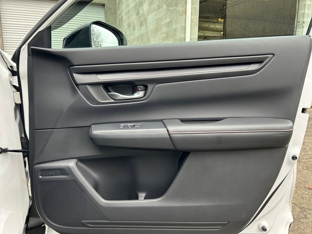 Used 2025 Honda CR-V Sport-L image 25