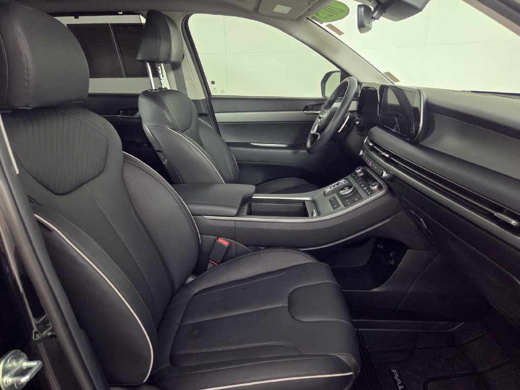 Used 2025 Hyundai Palisade XRT FWD image 32