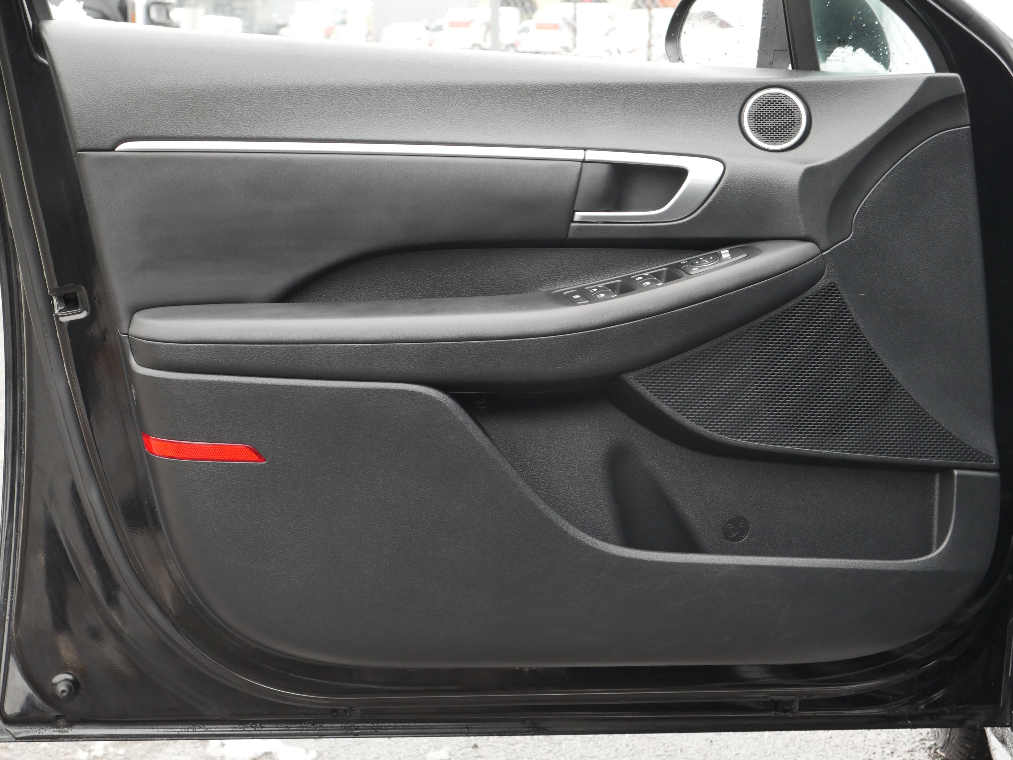 Used 2022 Hyundai Sonata SEL w/ Cargo Package image 28