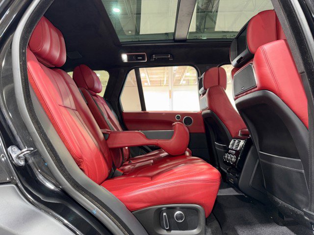 Used 2016 Land Rover Range Rover Autobiography image 58