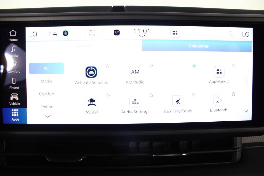 Used 2025 Jeep Wrangler Unlimited Sahara AWD/4WD image 4
