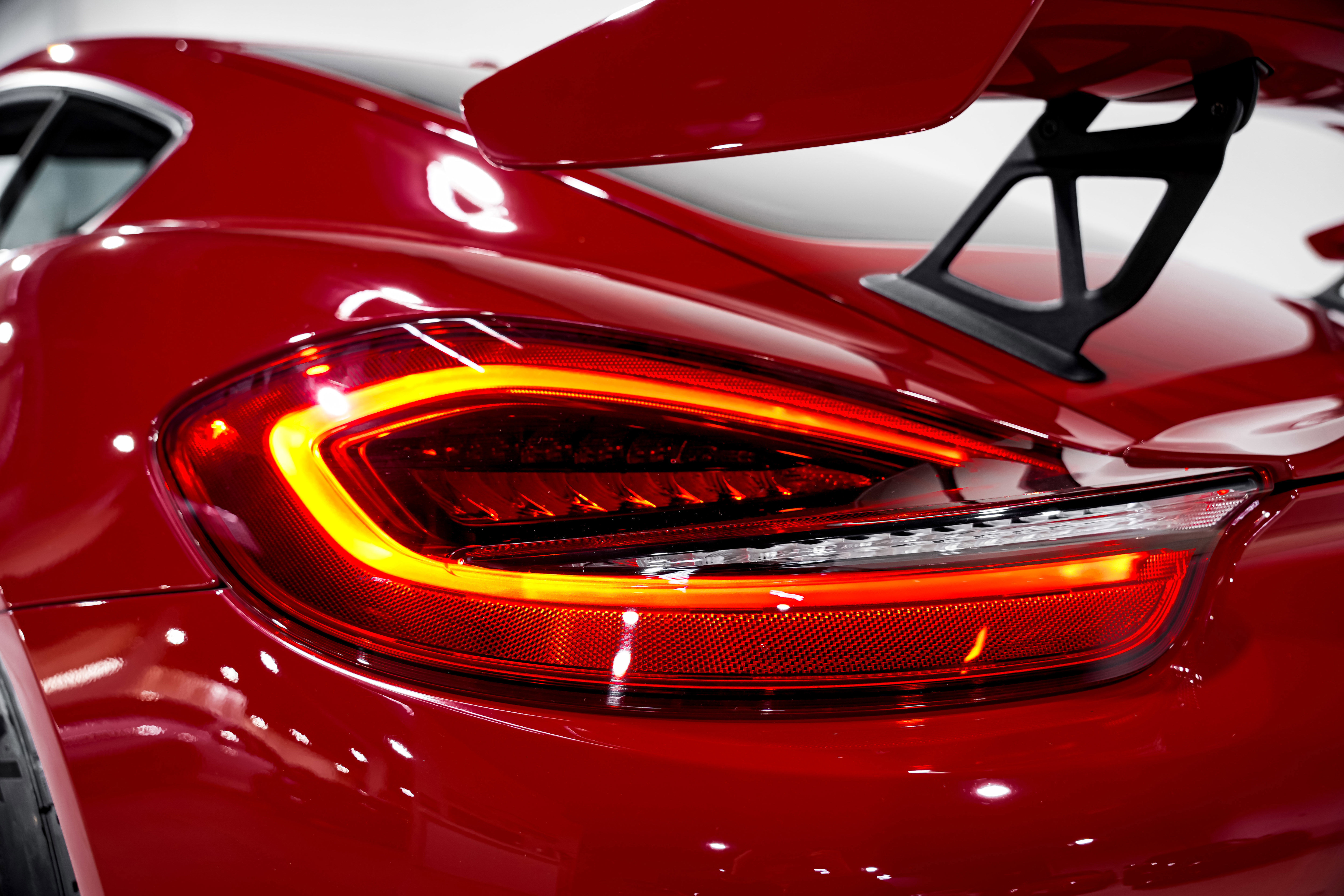 Used 2016 Porsche Cayman GT4 RWD image 31