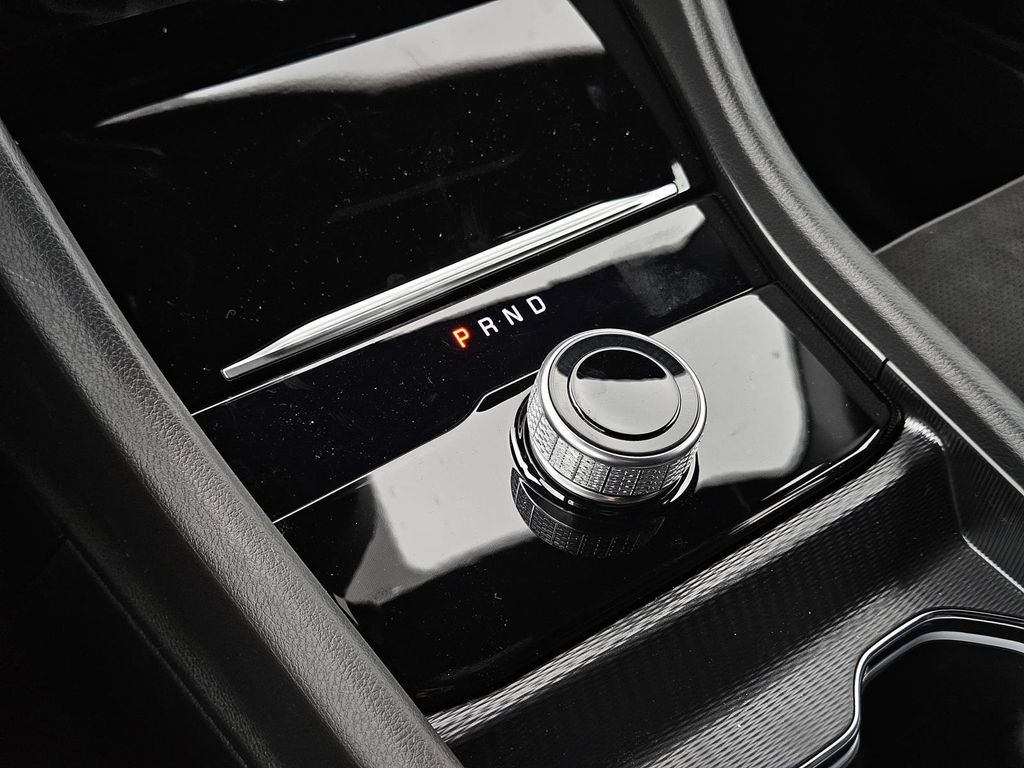 New 2026 Jeep Grand Cherokee Altitude image 21