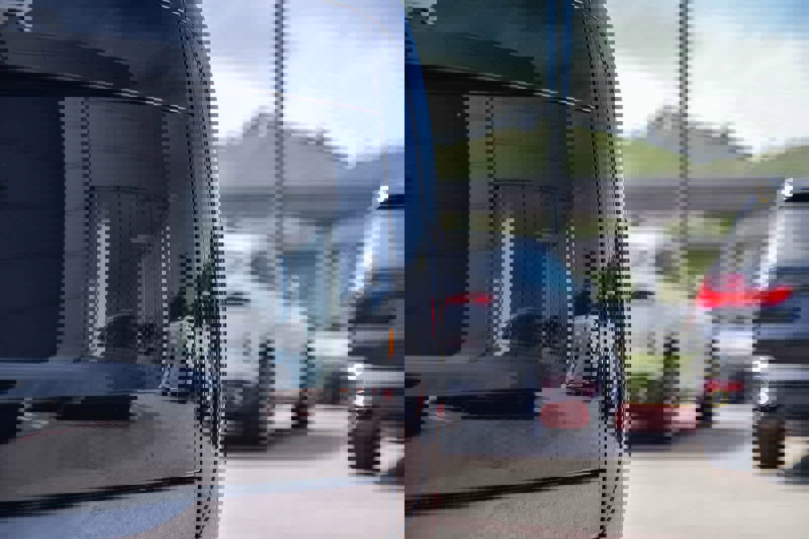 New 2026 Land Rover Range Rover SE image 7