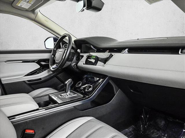 Used 2020 Land Rover Range Rover Evoque SE AWD/4WD image 23