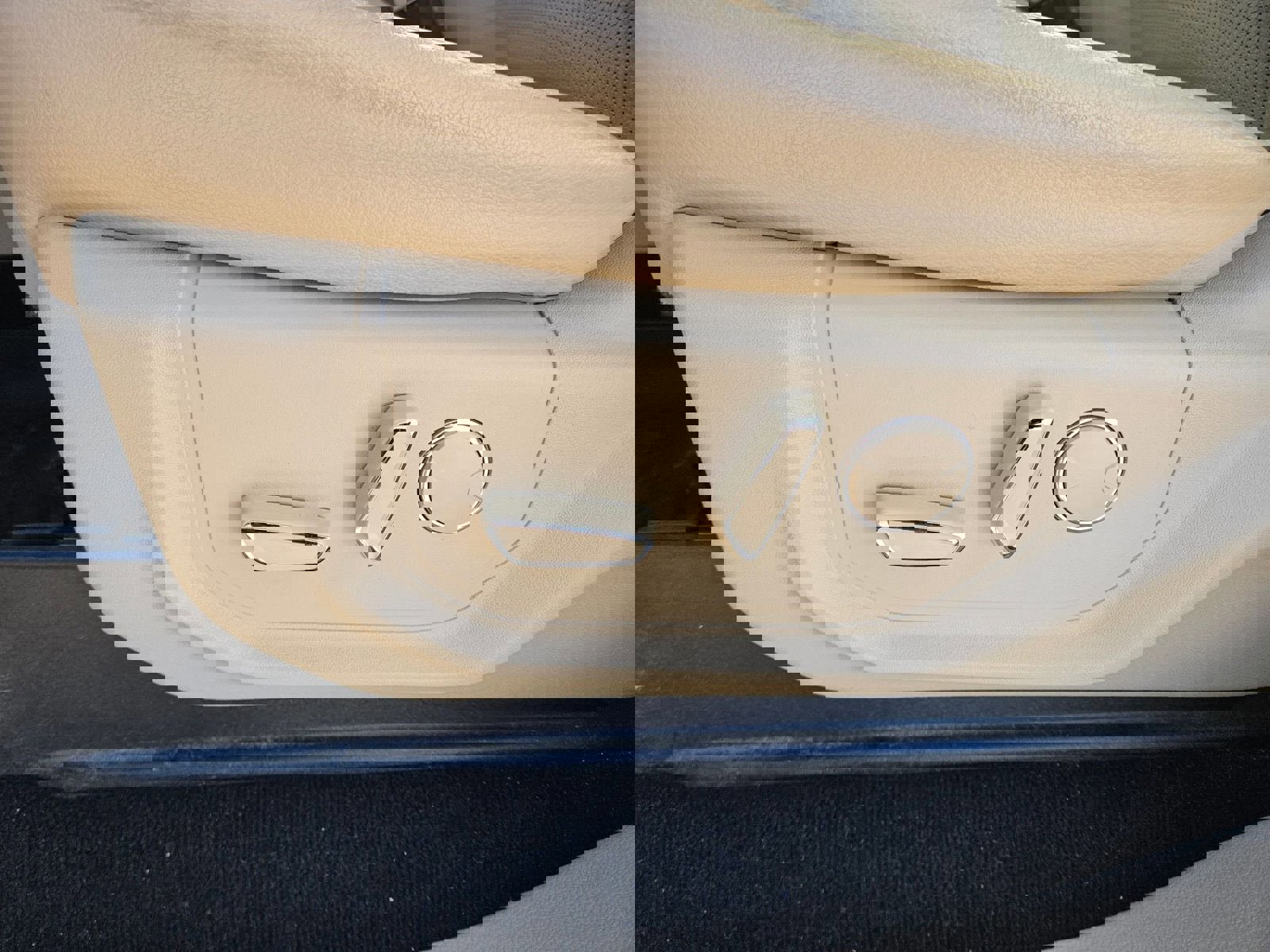 Used 2019 Ford F250 Lariat w/ Lariat Ultimate Package image 53