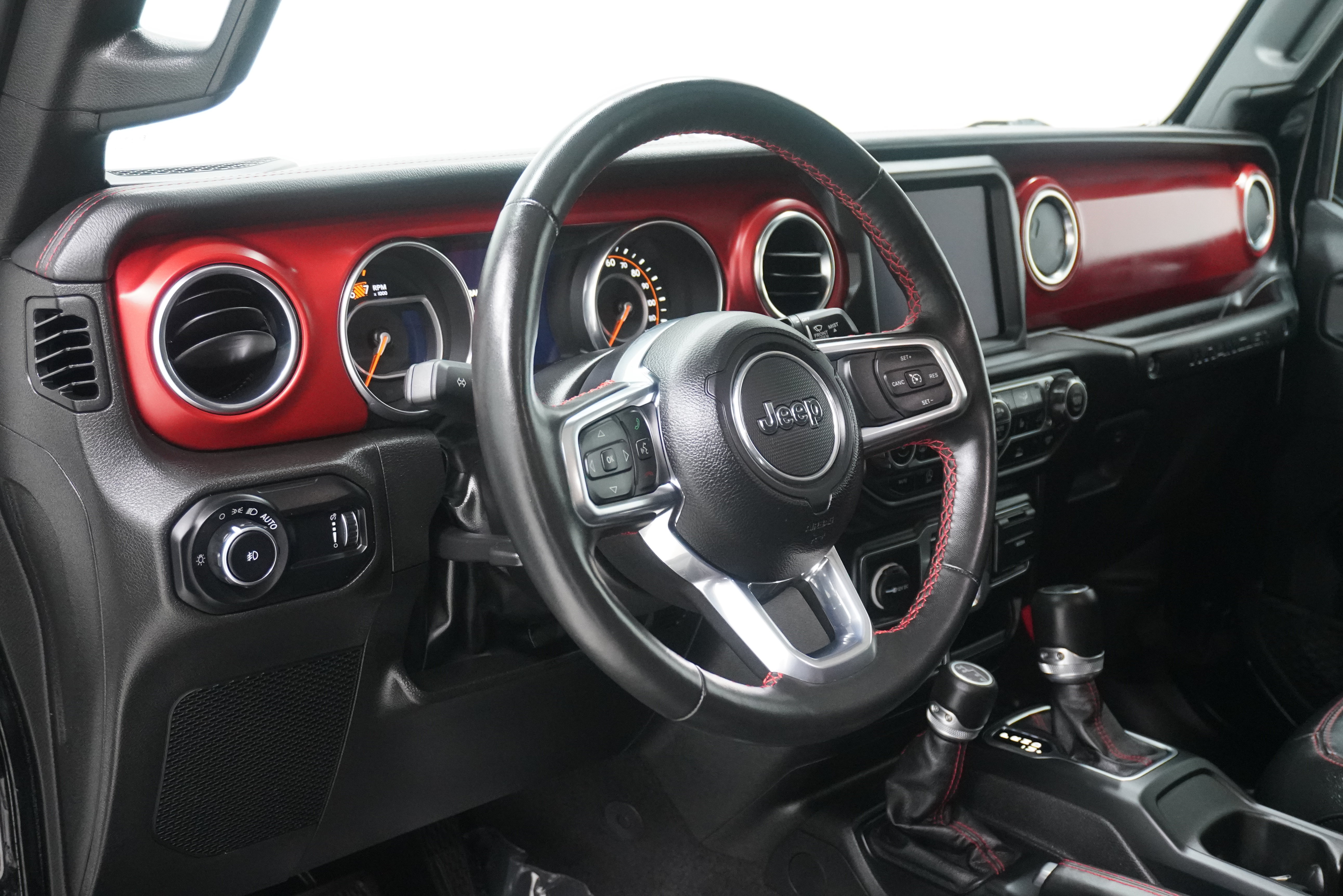 Used 2023 Jeep Wrangler Rubicon w/ Cold Weather Group AWD/4WD image 13