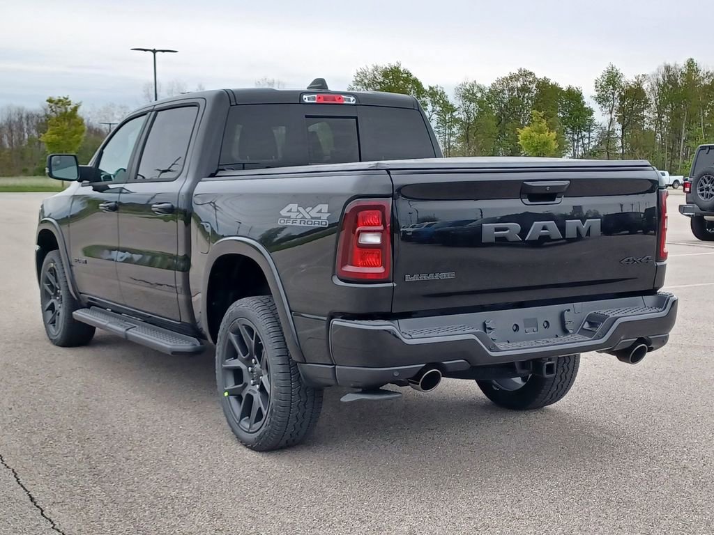 New 2026 RAM 1500 Laramie AWD/4WD image 3