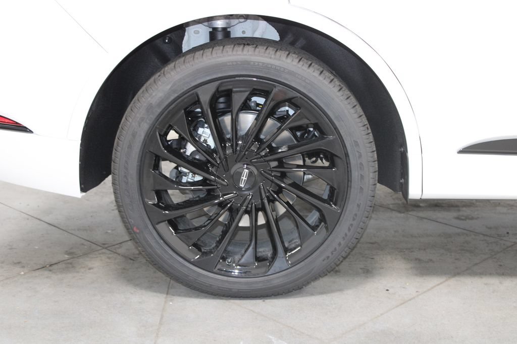 New 2026 Lincoln Aviator Reserve AWD/4WD image 13