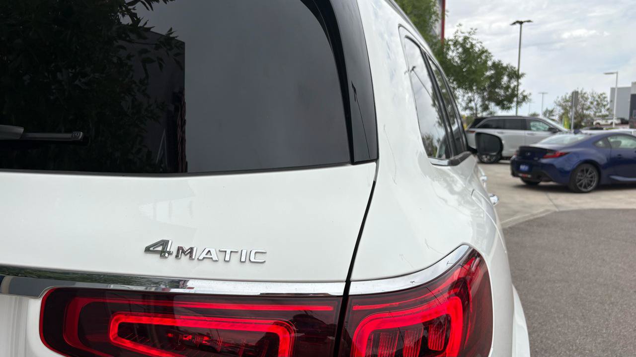 Used 2022 Mercedes-Benz GLS 450 4MATIC image 8