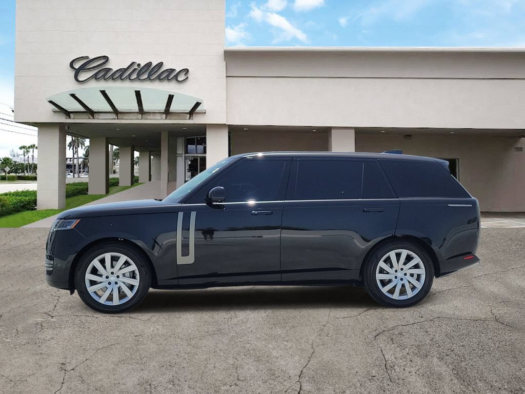 Used 2025 Land Rover Range Rover Long Wheelbase SE AWD/4WD image 2
