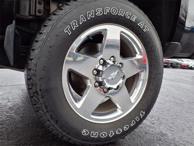 Used 2015 Chevrolet Silverado 2500 LT w/ LT Convenience Package image 30