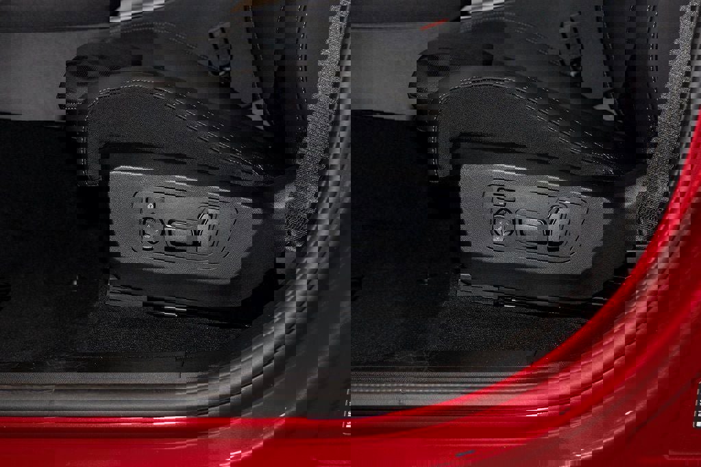 Used 2026 BMW X3 xDrive30 w/ Premium Package image 16