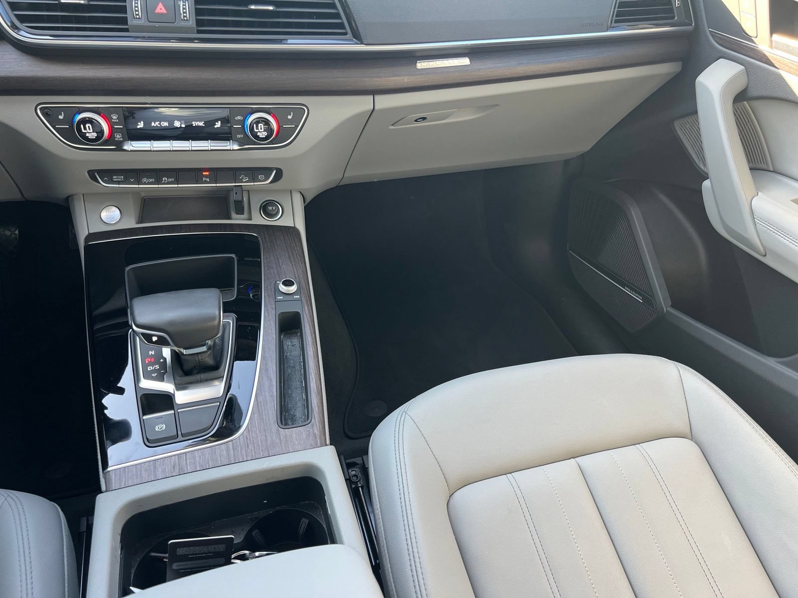 Used 2022 Audi Q5 2.0T Premium Plus AWD/4WD image 35