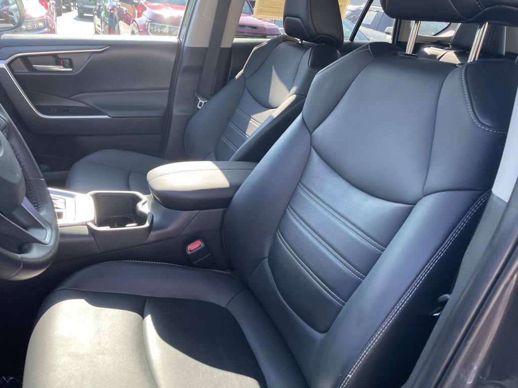 Used 2023 Toyota RAV4 XLE Premium FWD image 23