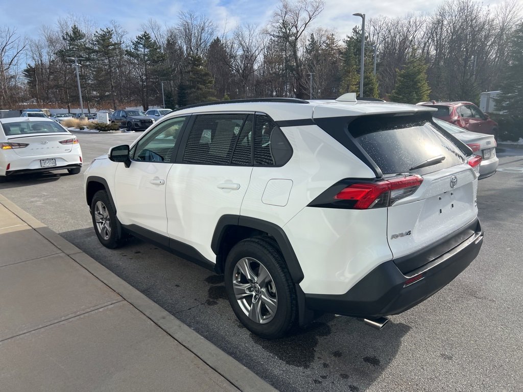 Used 2024 Toyota RAV4 XLE image 39