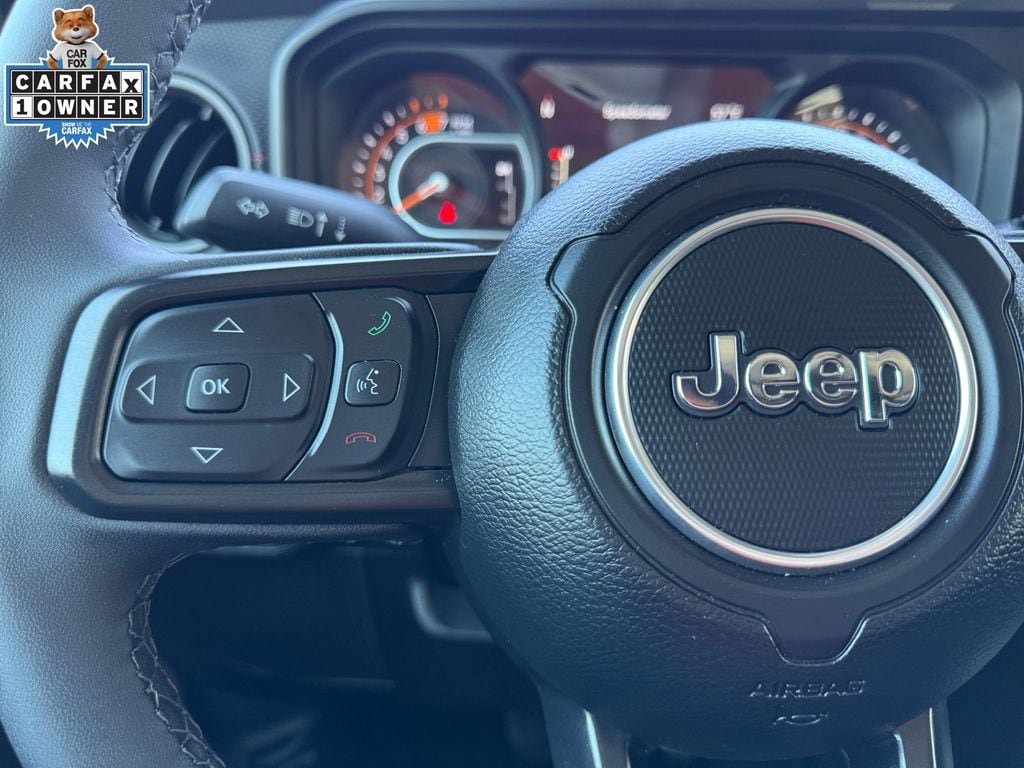 Used 2026 Jeep Wrangler Unlimited Rubicon AWD/4WD image 25