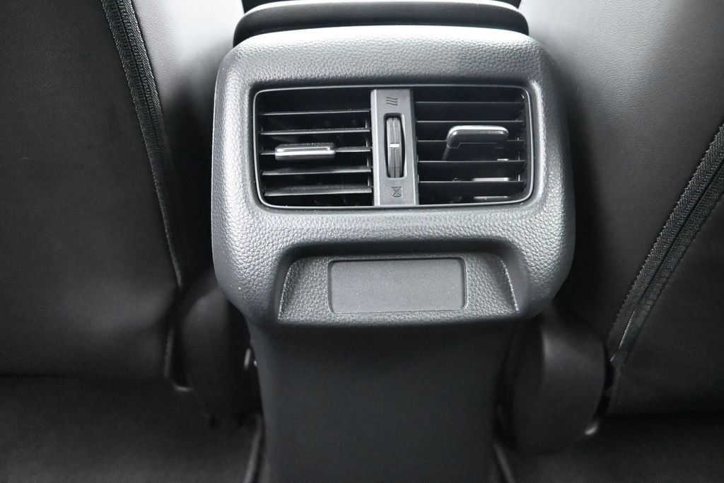 Used 2025 Acura ADX FWD image 15