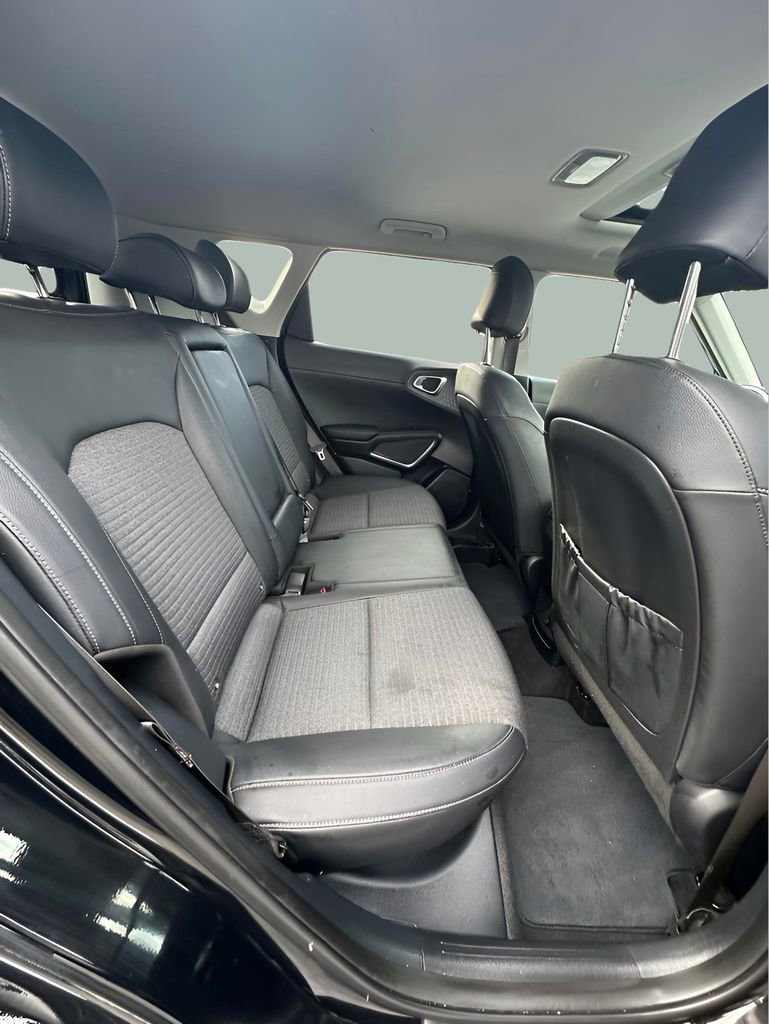 Used 2021 Kia Soul EX FWD image 17