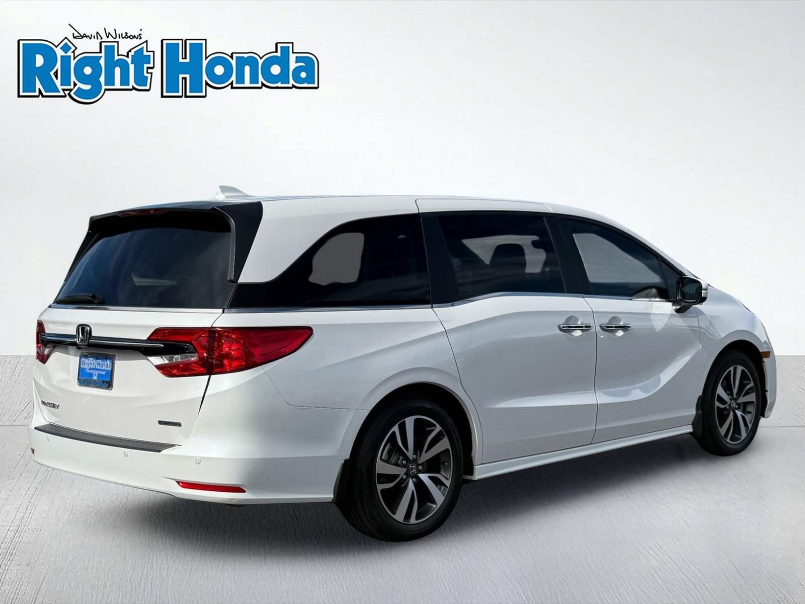 Used 2024 Honda Odyssey Touring image 8