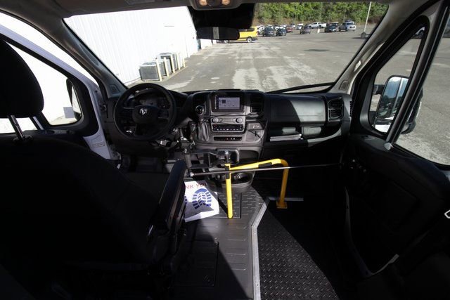 Used 2023 RAM ProMaster 2500 image 18