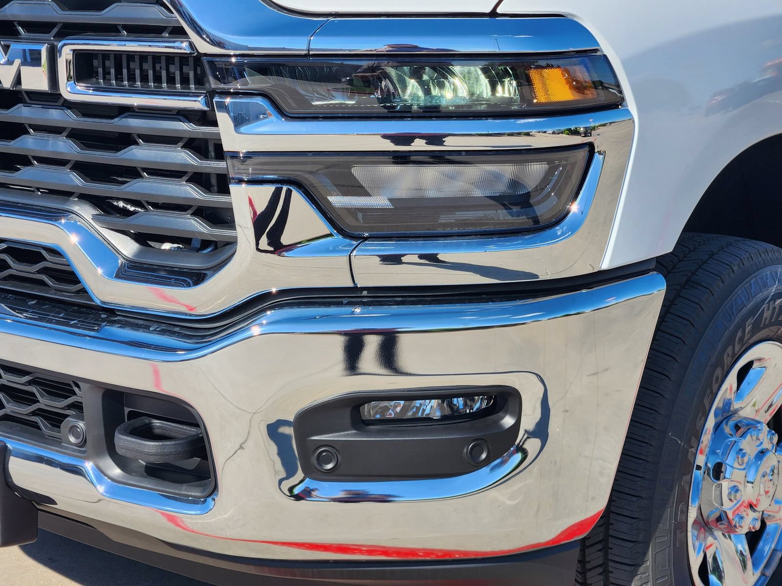 New 2026 RAM 2500 Tradesman AWD/4WD image 9
