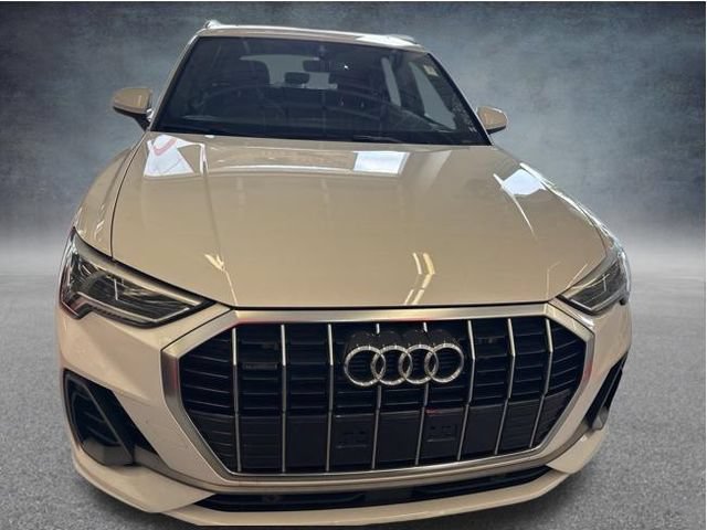 Used 2025 Audi Q3 2.0T Premium AWD/4WD image 9
