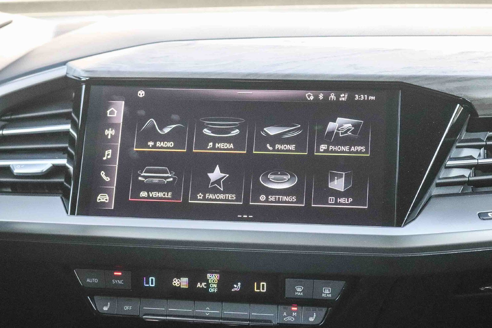 Certified 2023 Audi Q4 e-tron Premium w/ Convenience Package AWD/4WD image 16