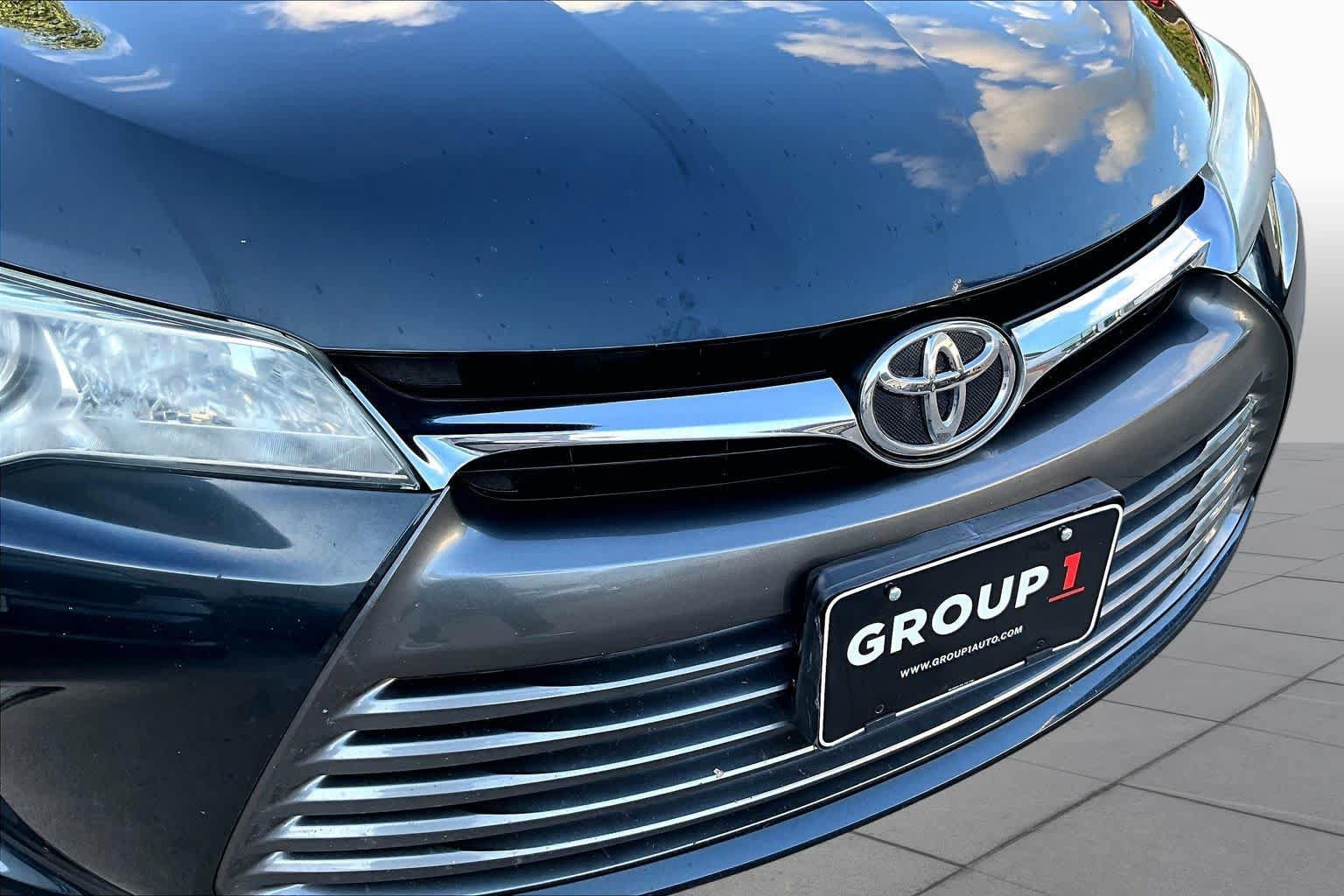 Used 2016 Toyota Camry LE FWD image 29