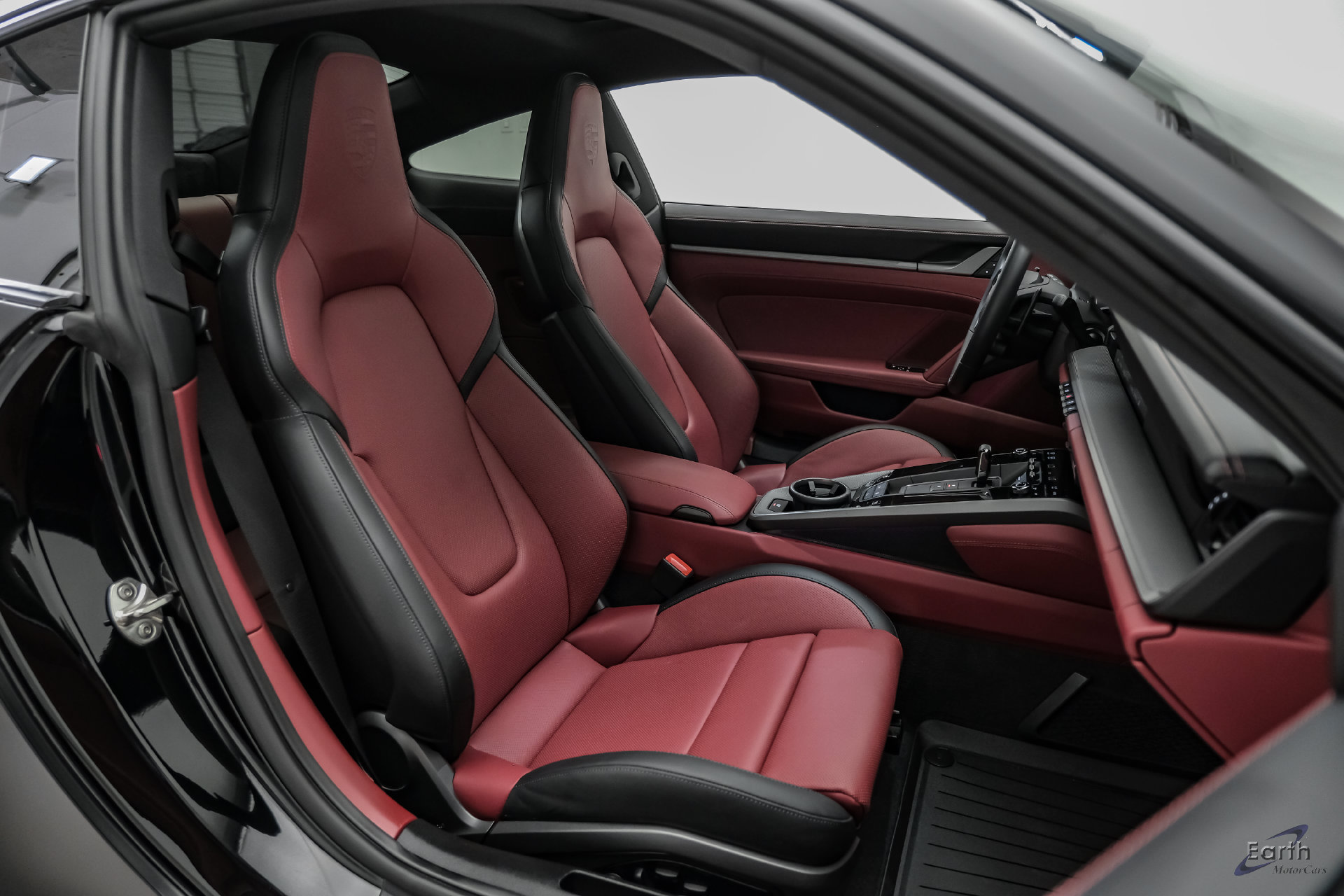 Used 2025 Porsche 911 Carrera S RWD image 46