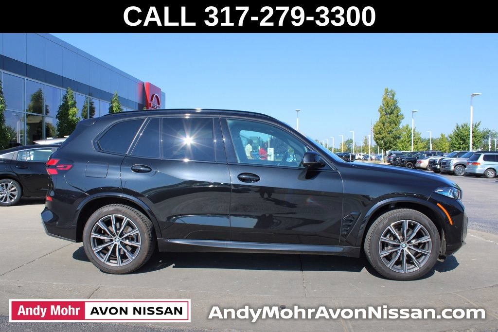 Used 2025 BMW X5 xDrive40i AWD/4WD image 6