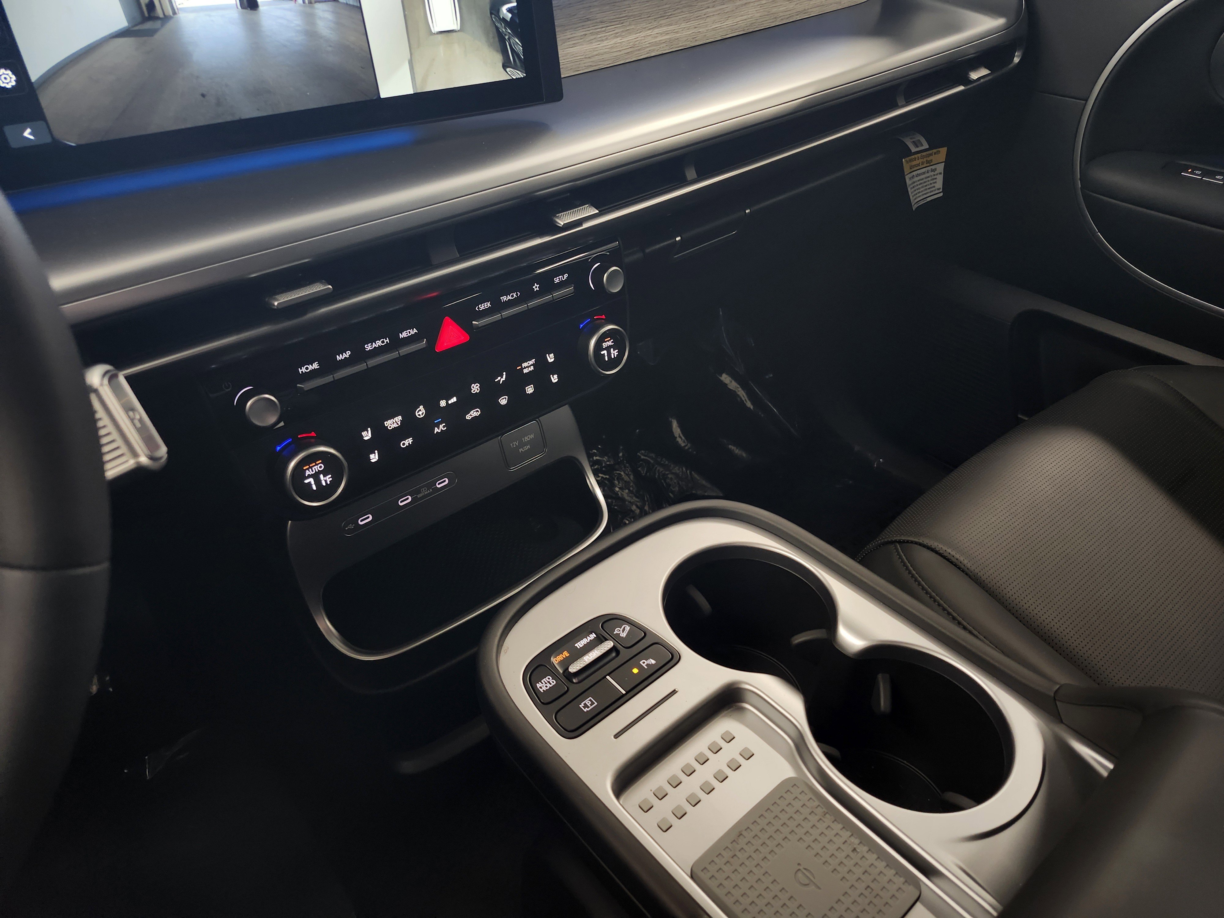 New 2026 Hyundai Ioniq 9 SEL image 10