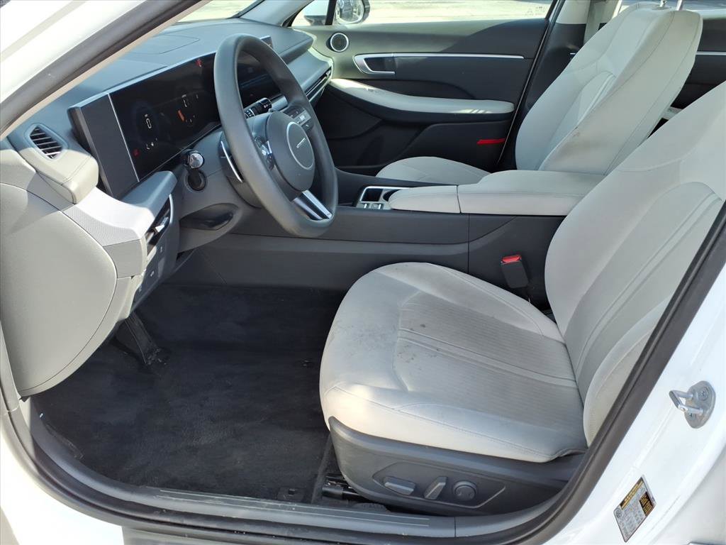 Used 2025 Hyundai Sonata SEL image 8