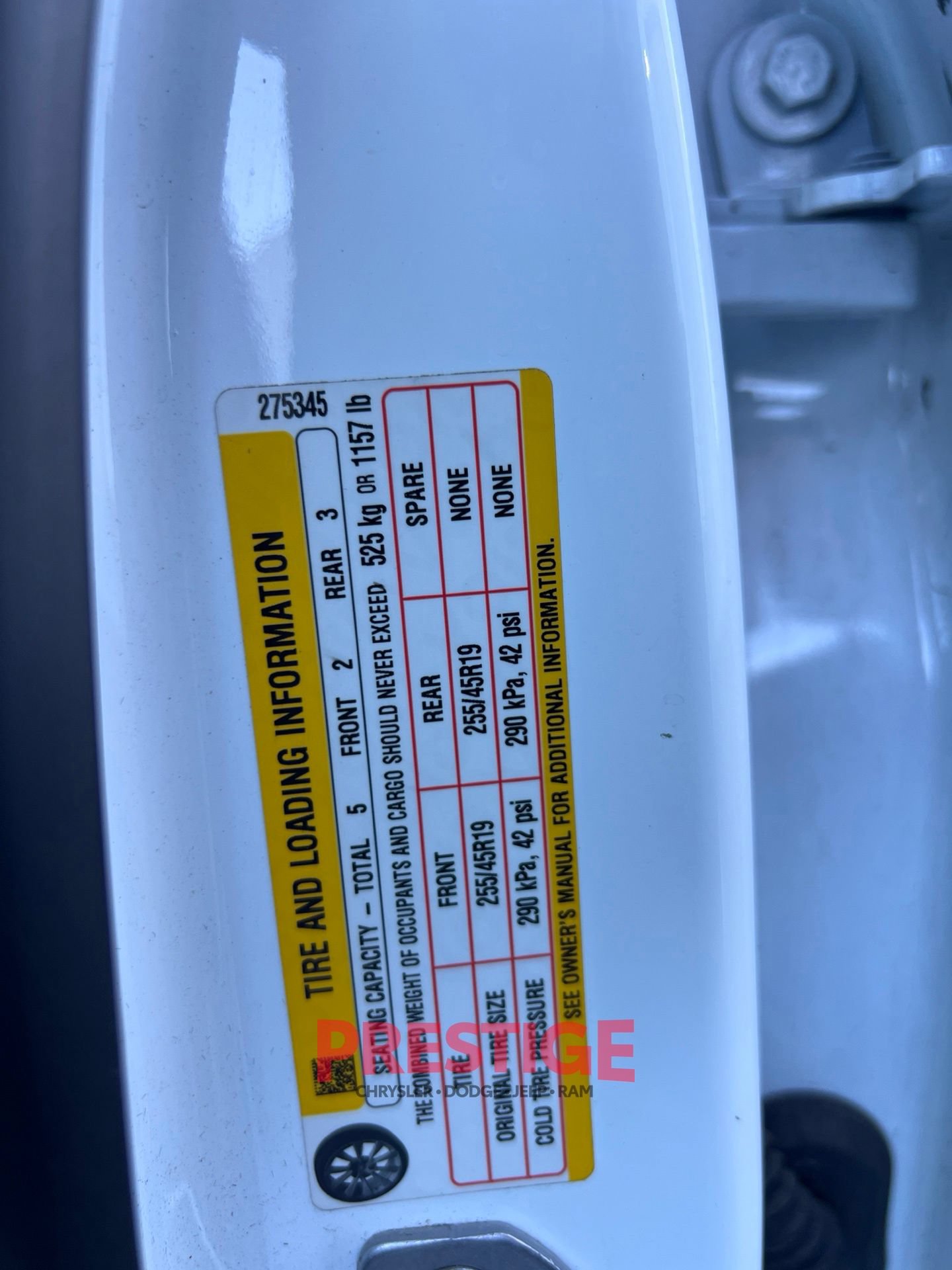 Used 2021 Tesla Model Y Long Range AWD/4WD image 31