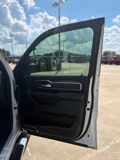Used 2020 RAM 1500 Big Horn RWD image 13