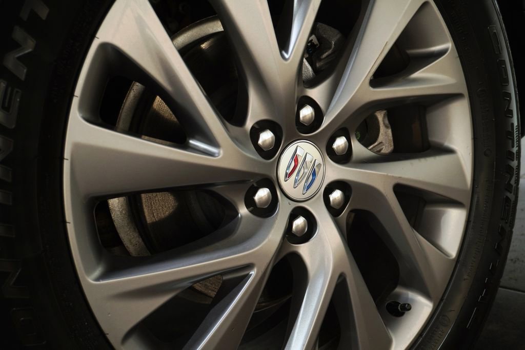 Used 2025 Buick Enclave Preferred image 12