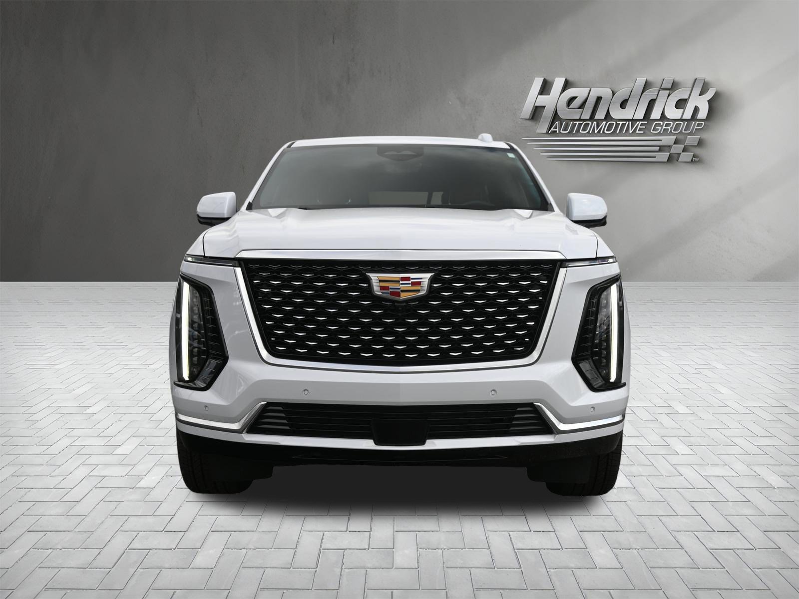 Used 2026 Cadillac Escalade Luxury w/ LPO, Floor Liner Package AWD/4WD image 3