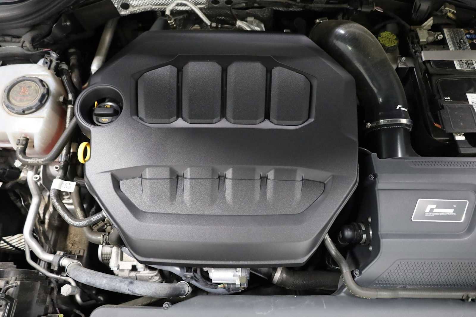 Used 2022 Volkswagen GTI SE image 39