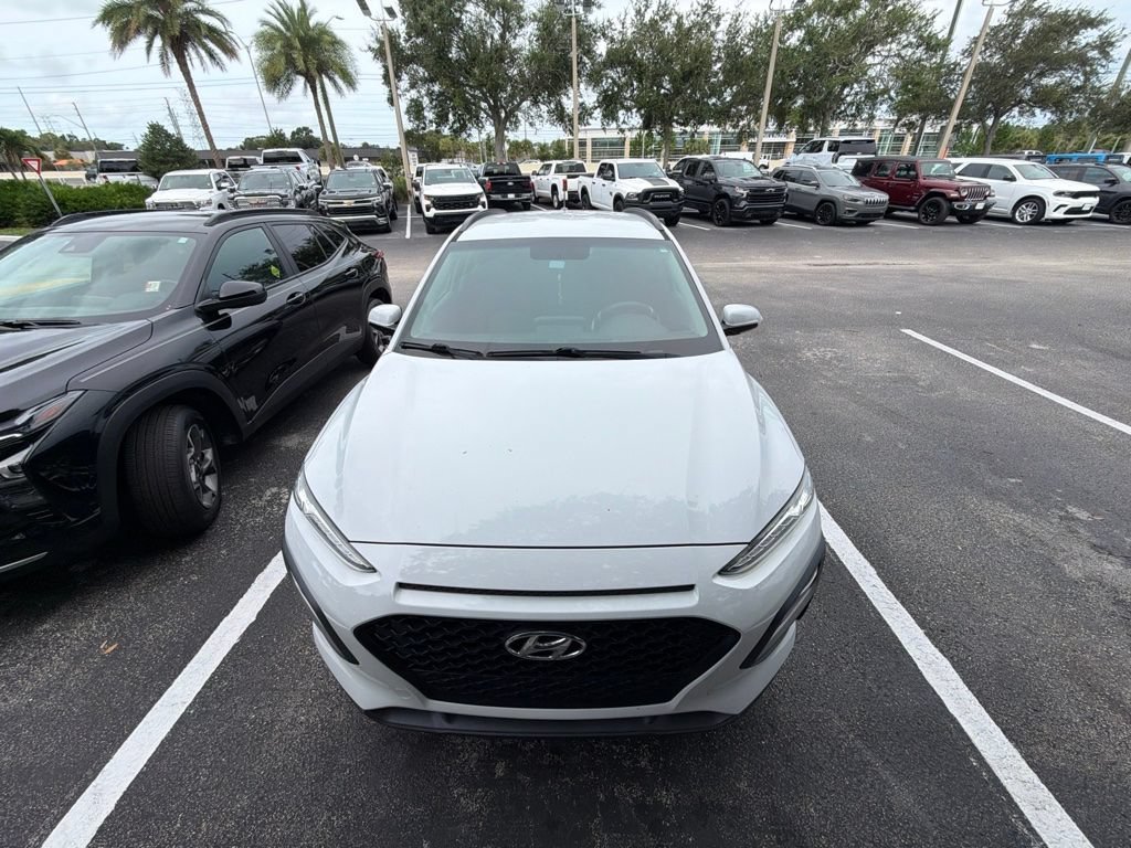 Used 2018 Hyundai Kona SEL FWD image 18