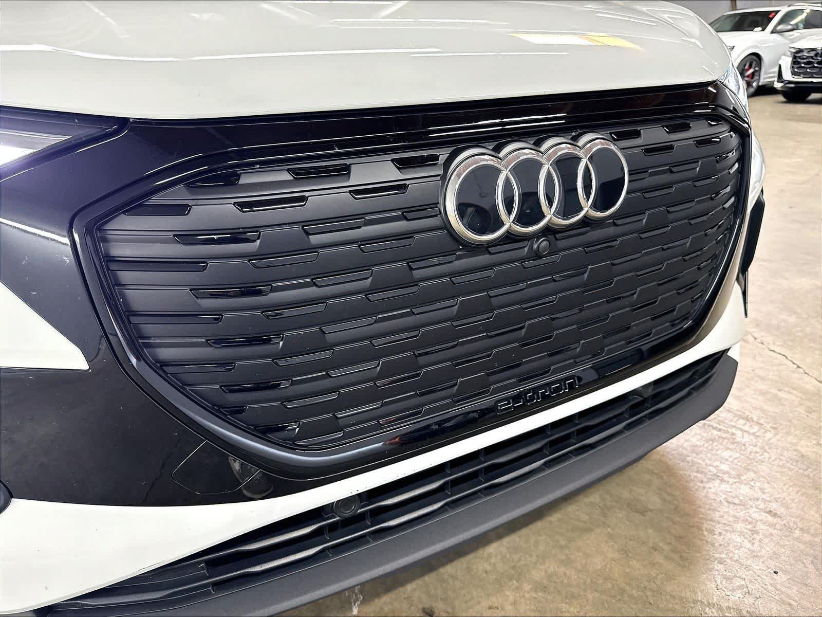 Certified 2023 Audi Q4 e-tron Premium Plus w/ Premium Plus AWD/4WD image 31