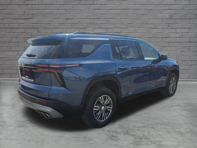 Used 2024 Chevrolet Traverse LT FWD image 6