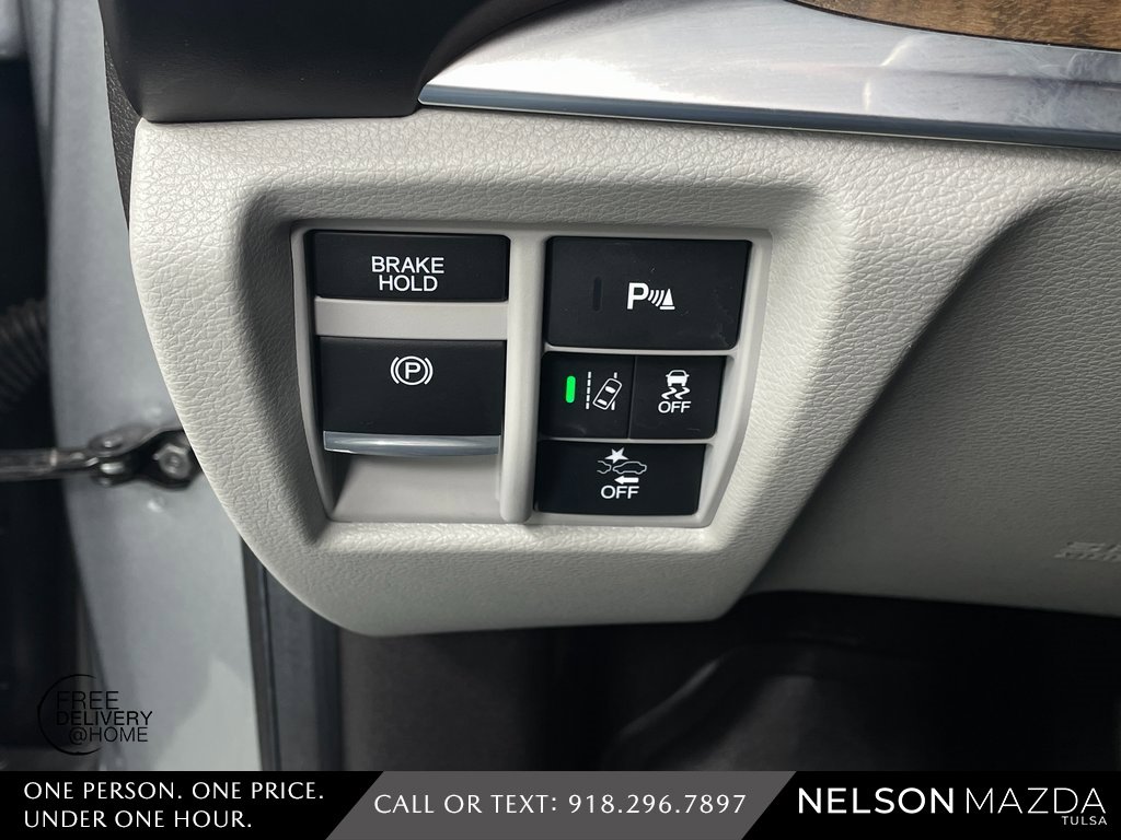 Used 2020 Acura MDX SH-AWD w/ Technology Package image 27