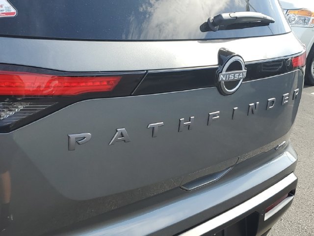 New 2026 Nissan Pathfinder SV w/ Cargo Package AWD/4WD image 10