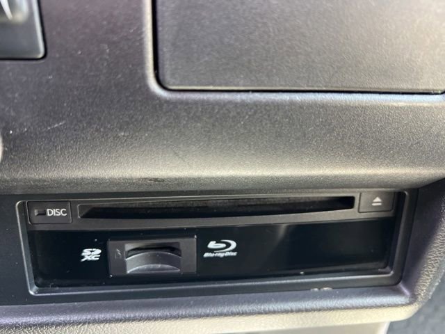 Used 2015 Toyota Sienna Limited Premium image 22