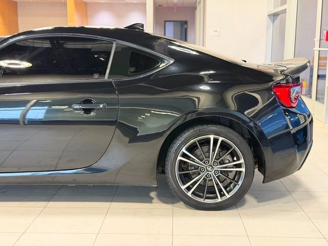 Used 2018 Toyota 86 image 9