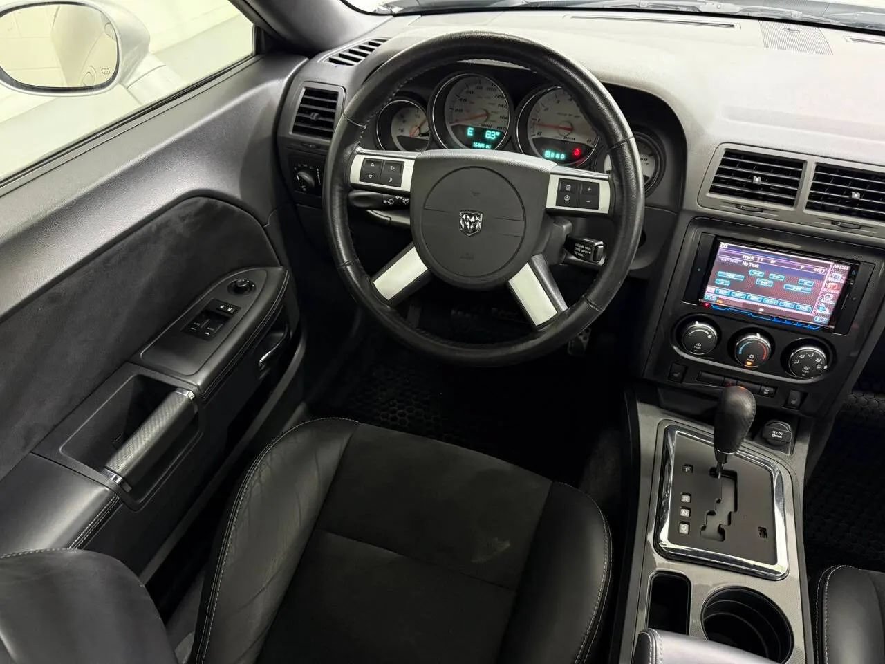 Used 2008 Dodge Challenger SRT8 RWD image 35
