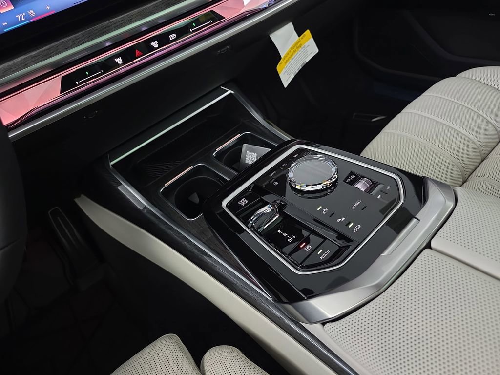 New 2026 BMW 760i xDrive w/ Executive Package image 25