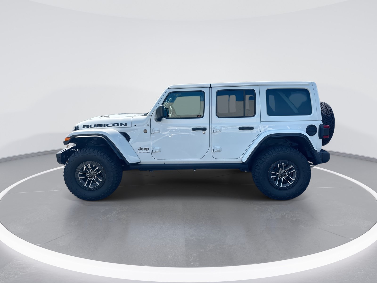Used 2024 Jeep Wrangler Unlimited Rubicon 392 AWD/4WD image 6